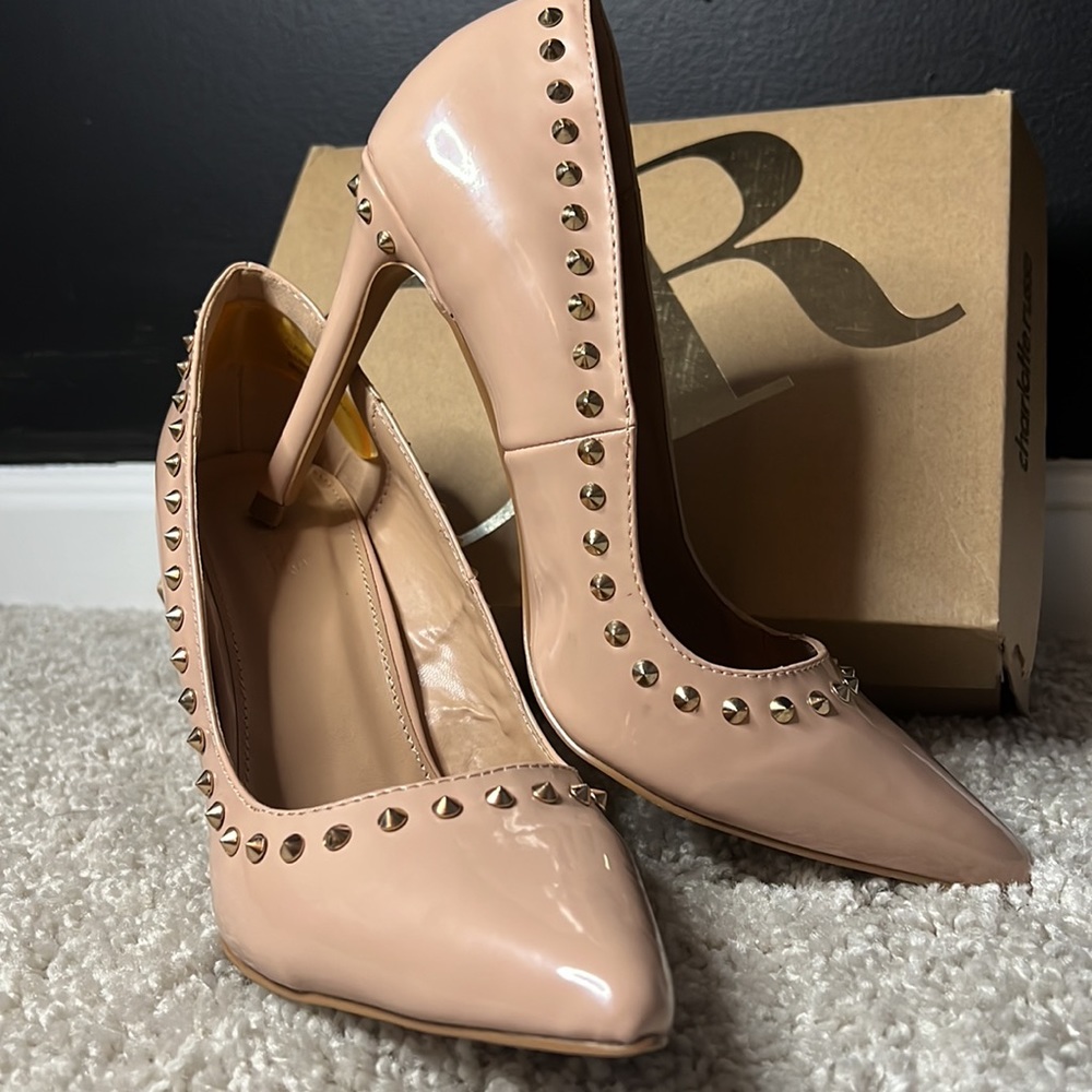 Claudette Heels - Picture 3 of 9